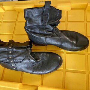 Tara M. Leather Slouchy Moto Boho Castlecore Biker Steampunk Booties Shoes EU…